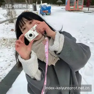 滕榕柱
